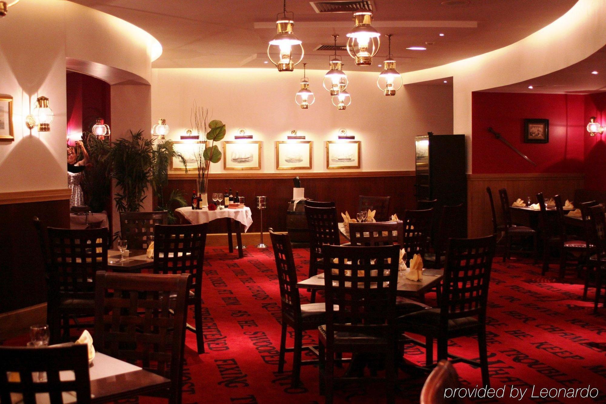 Explorers Marne-la-vallee Hotel 3*