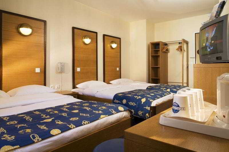 Explorers Marne-la-vallee Hotel Magny-le-Hongre